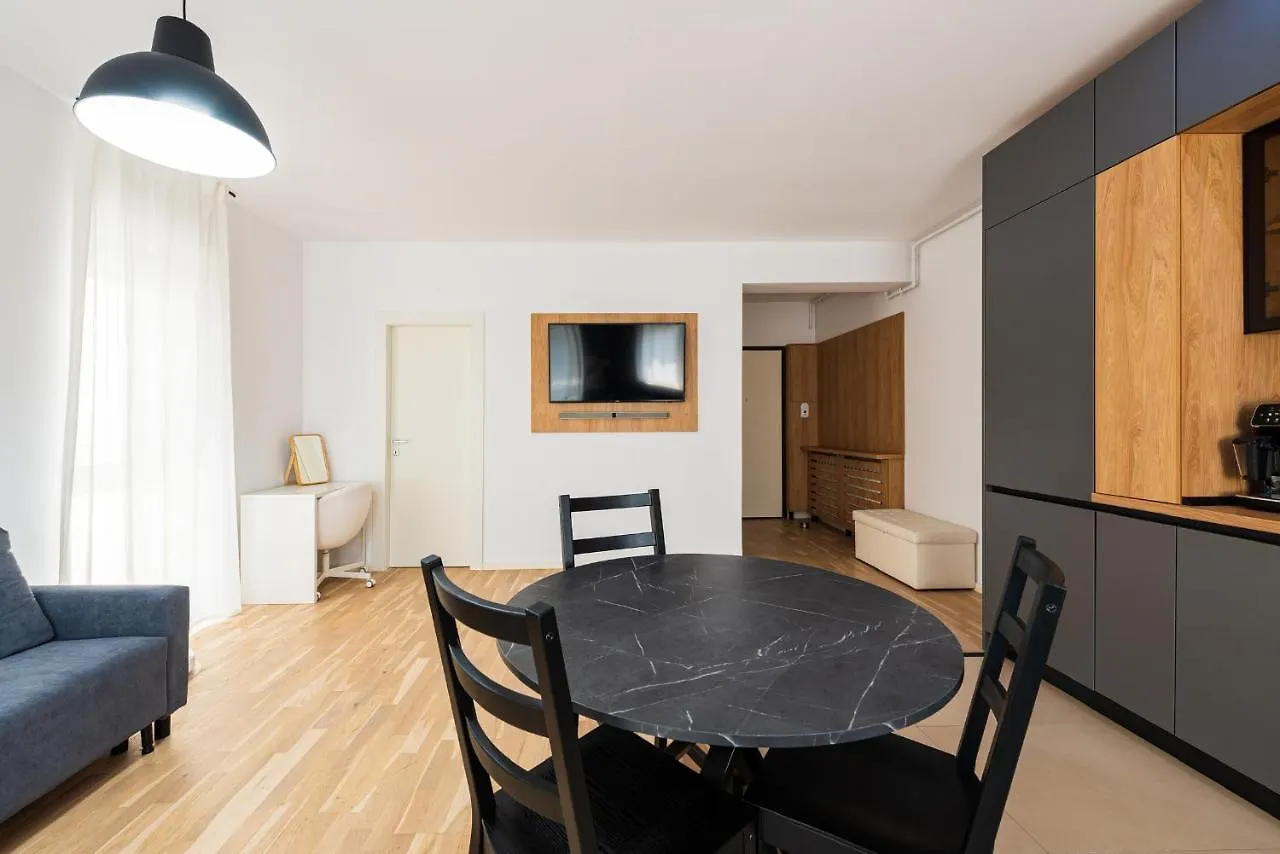 Apartament Sara - Stylish Apt With Balcony Near Piata Obor Bucureşti