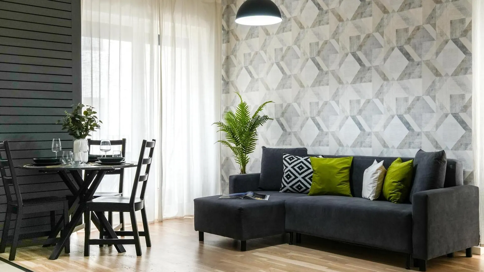 Sara - Stylish Apt With Balcony Near Piata Obor Bucureşti