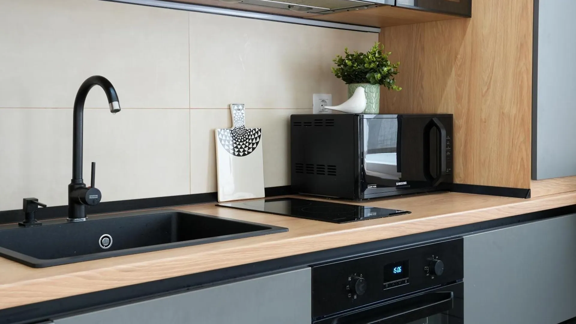 아파트 Sara - Stylish Apt With Balcony Near Piata Obor 부쿠레슈티